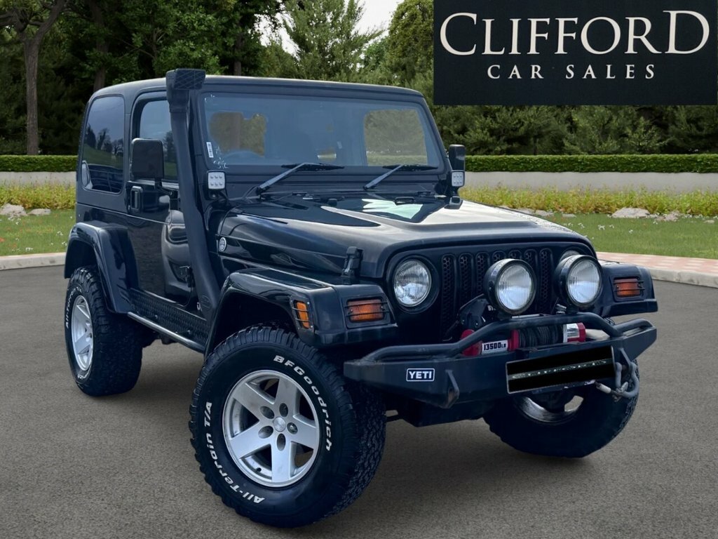 Jeep Wrangler 4.0 Sahara Hard Top 4X4 Black #39