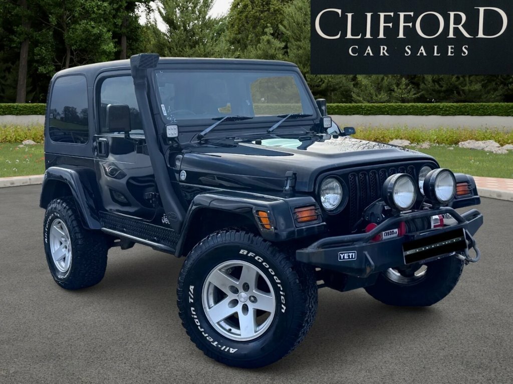 Jeep Wrangler 4.0 Sahara Hard Top 4X4 Black #41