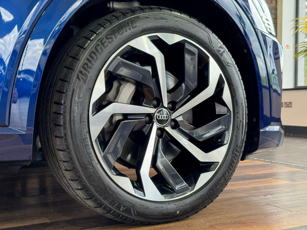 Audi E-tron E-tron Sportback 55 Black Edition Quattro 4Wd Blue #4