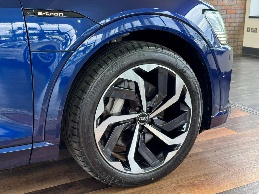 Audi E-tron E-tron Sportback 55 Black Edition Quattro 4Wd Blue #3