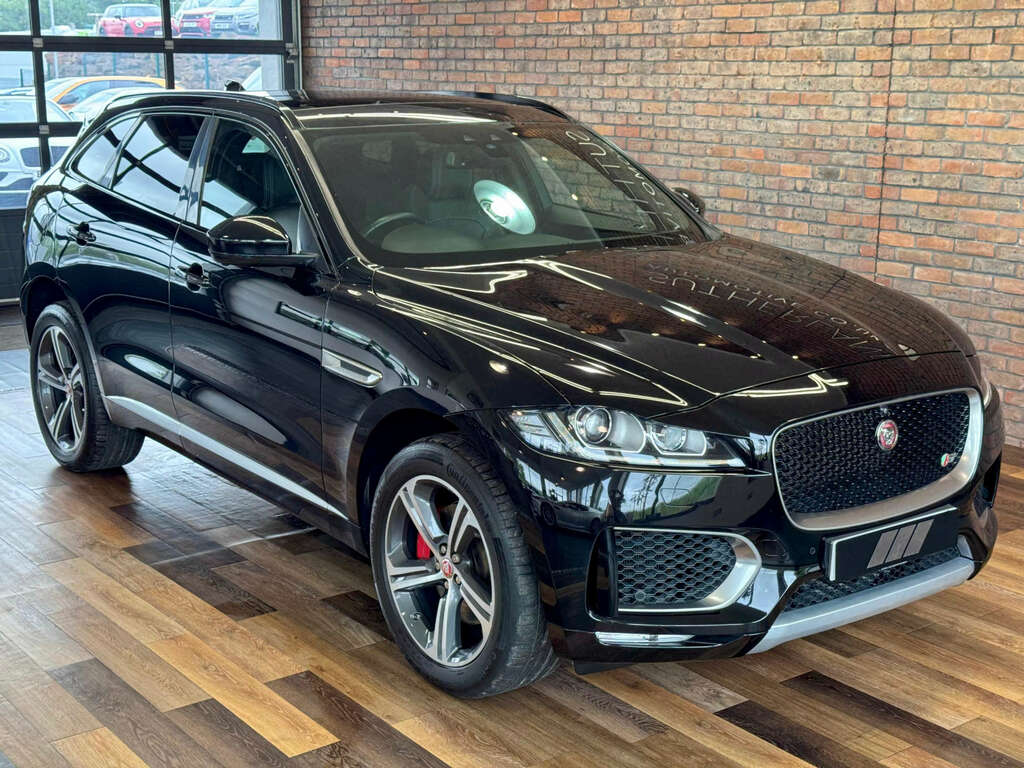 Jaguar F-Pace 3.0 F-pace V6 S Awd D 4Wd RK66MKU Black #4
