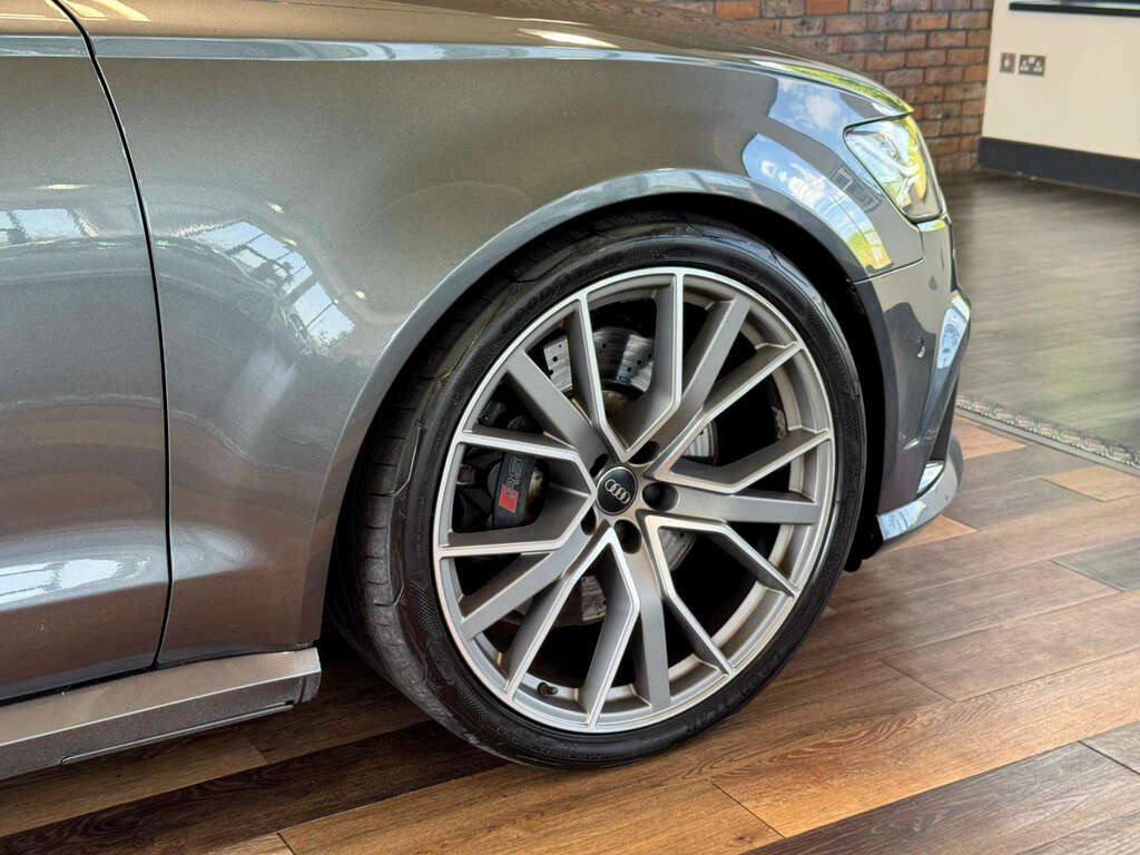 Audi RS6 4.0 Rs 6 Performance Tfsi Quattro 4Wd Grey #4