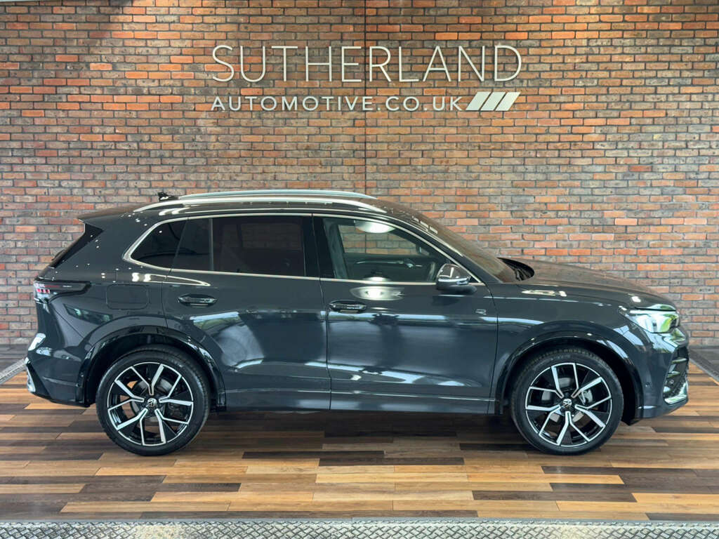 Volkswagen Tiguan 1.5 Tiguan R-line Tsi Mhev VE24OVA Grey #3