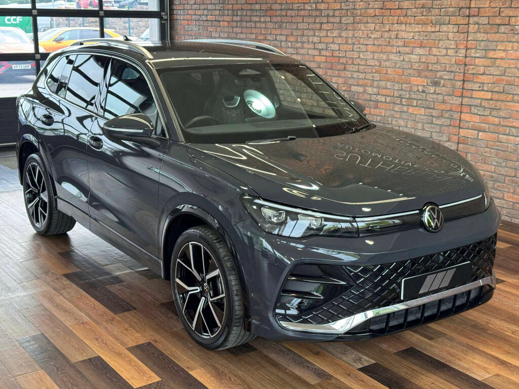 Volkswagen Tiguan 1.5 Tiguan R-line Tsi Mhev VE24OVA Grey #4