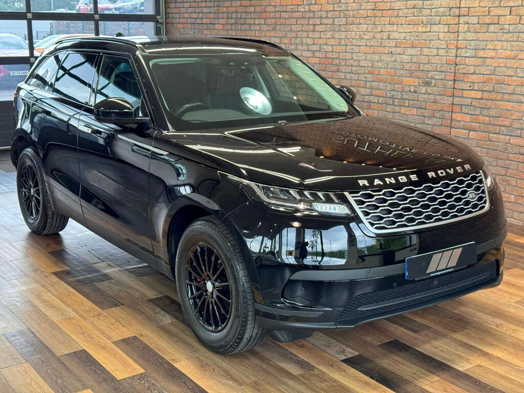 Land Rover Range Rover Velar 2.0 Range Rover Velar D180 4Wd RE20OBH Black #4