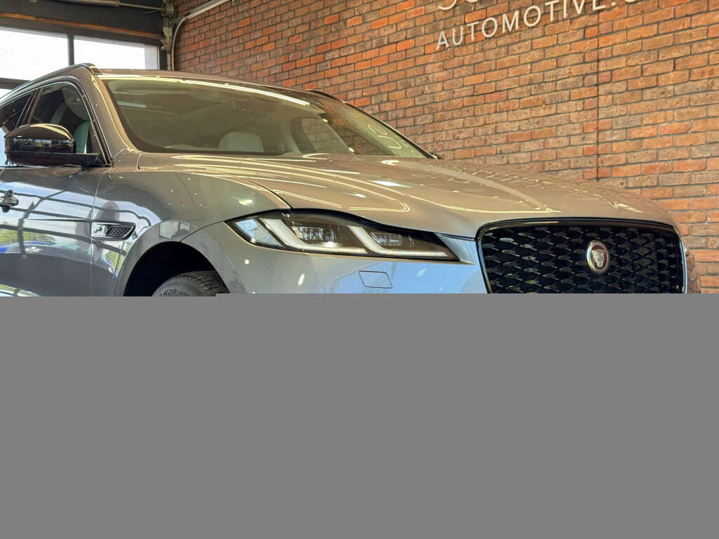 Jaguar F-Pace 2.0 F-pace R-dynamic Black Awd 4Wd LT71XZG Grey #3