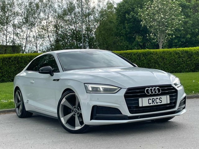 Audi A5 2.0 Tfsi 40 Black Edition Coupe S Troni Black
