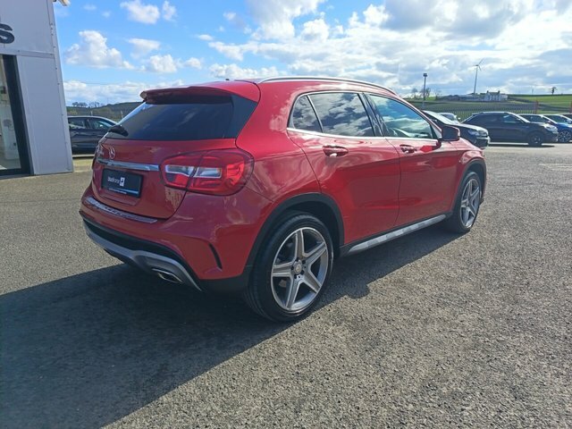 Mercedes-Benz GLA Class 2.1 Gla200d Amg Line Executive Suv Ma KE66NMU Red #3