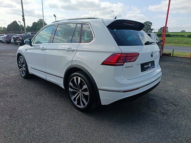 Volkswagen Tiguan 2.0 Tdi R-line Tech Suv Dsg 4Motion Eur CVZ1706 White #3