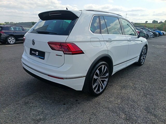 Volkswagen Tiguan 2.0 Tdi R-line Tech Suv Dsg 4Motion Eur CVZ1706 White #5