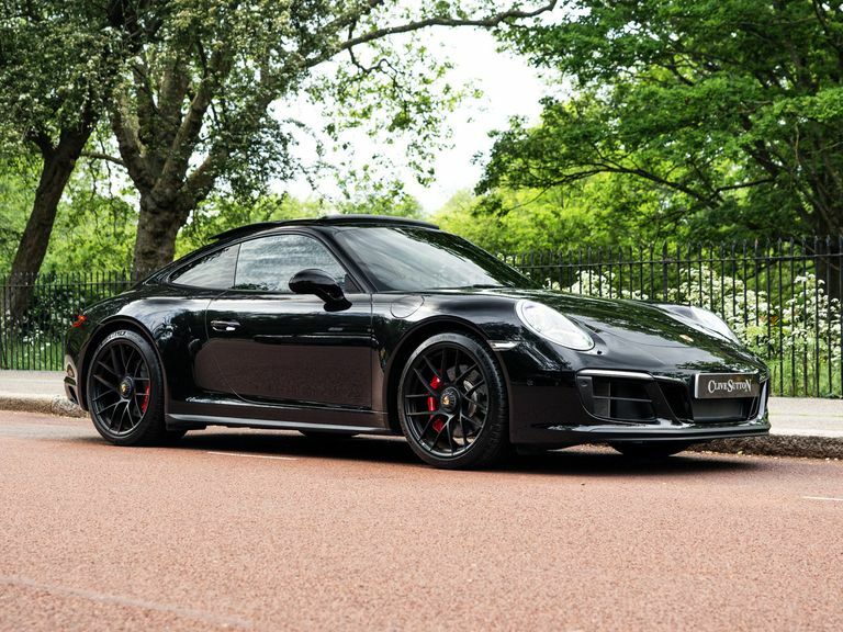 Porsche 911 Gts Pdk Black