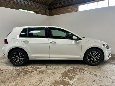 Volkswagen Golf Se Navigation Tsi AU67WWM White #5