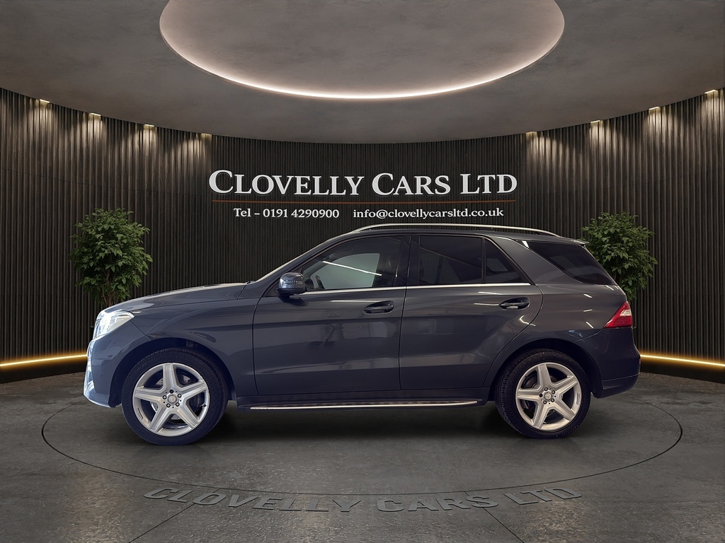 Mercedes-Benz M Class 3.0 Ml350 V6 Bluetec Amg Sport Suv G-tr Grey #6