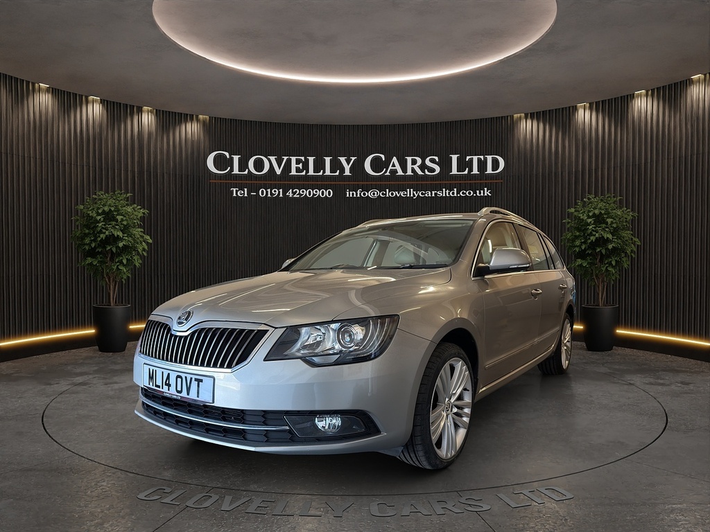 Skoda Superb 2.0 Tdi Elegance Estate Dsg 4Wd Euro 5 Beige #4