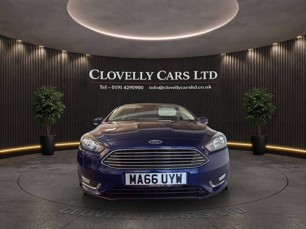 Ford Focus 1.0T Ecoboost Titanium Hatchback MA66UYW Blue #3