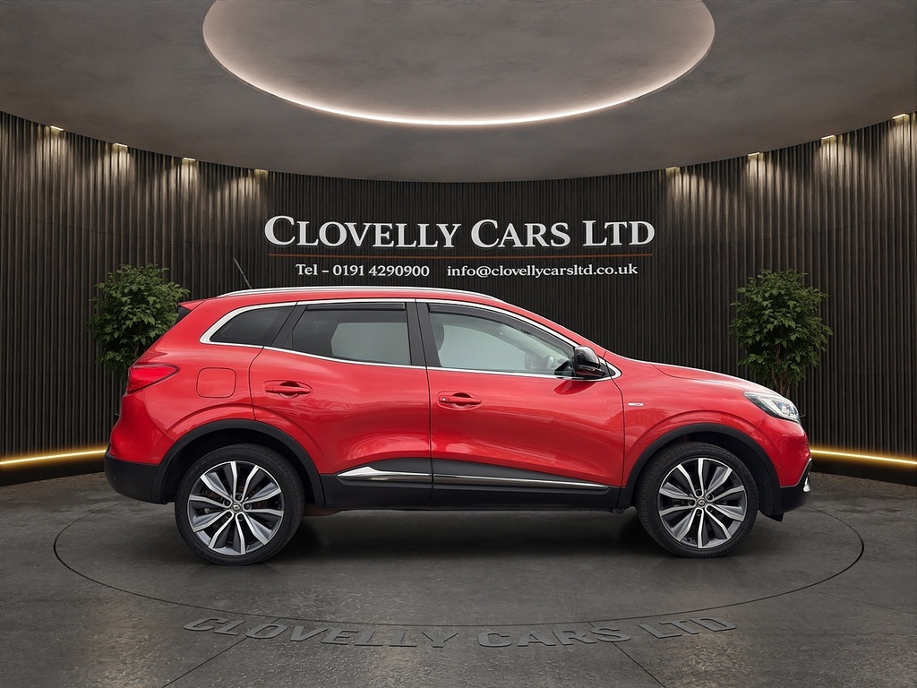 Renault Kadjar 1.6 Dci Signature Nav Suv 4Wd Eu YM66OEV Red #4
