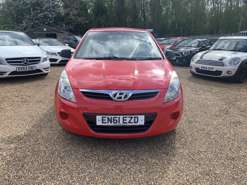 Hyundai I20 Petrol EN61EZD Red #4
