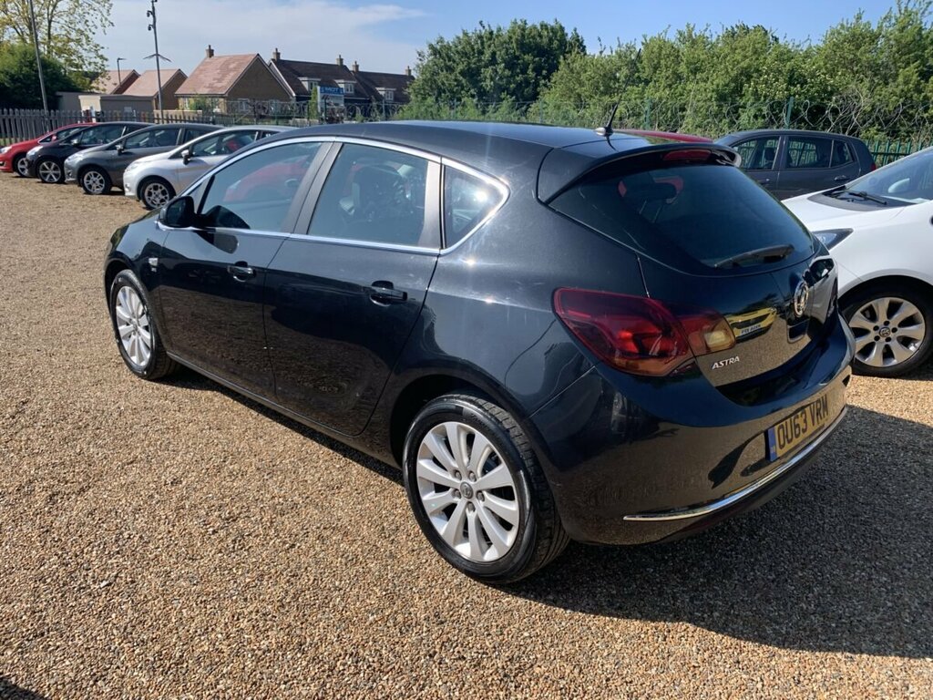 Vauxhall Astra Diesel OU63VRM Black #3