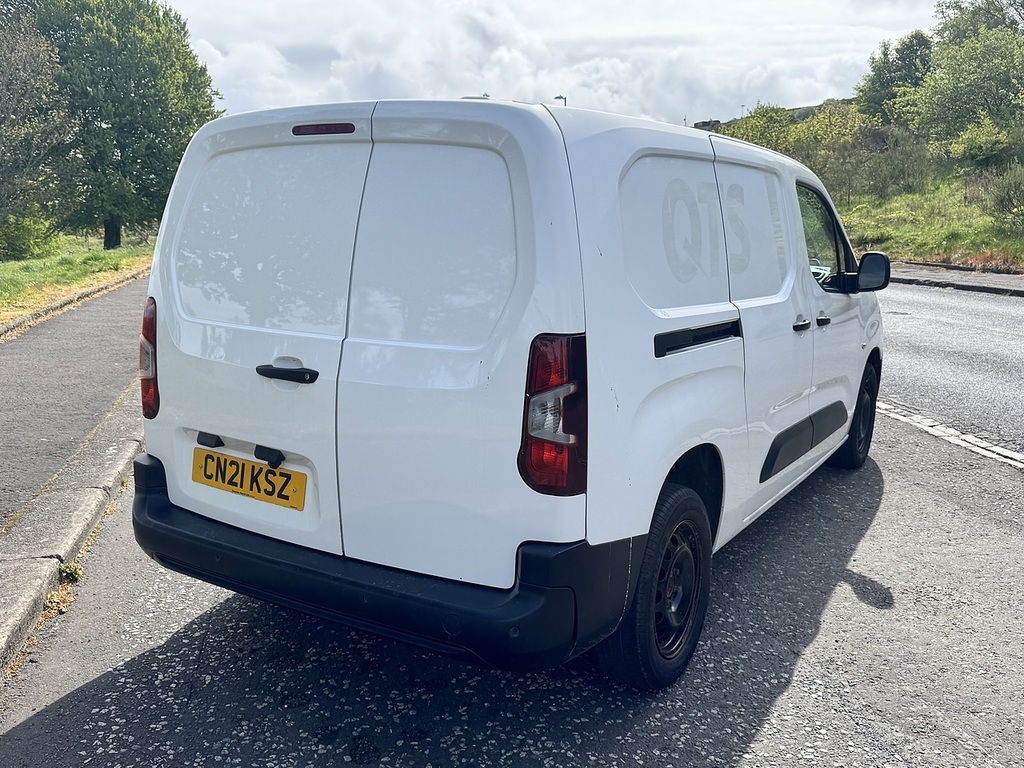 Citroen Berlingo Bluehdi 950 Enterprise XL U4316 Ulez CN21KSZ White #4