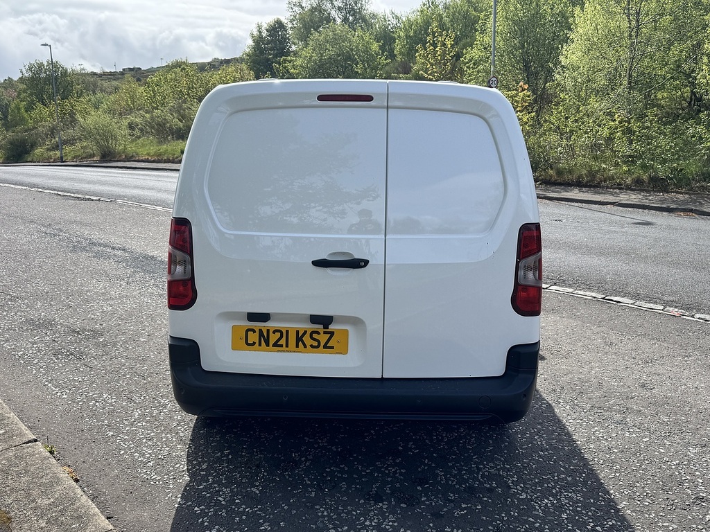 Citroen Berlingo Bluehdi 950 Enterprise XL U4316 Ulez CN21KSZ White #5