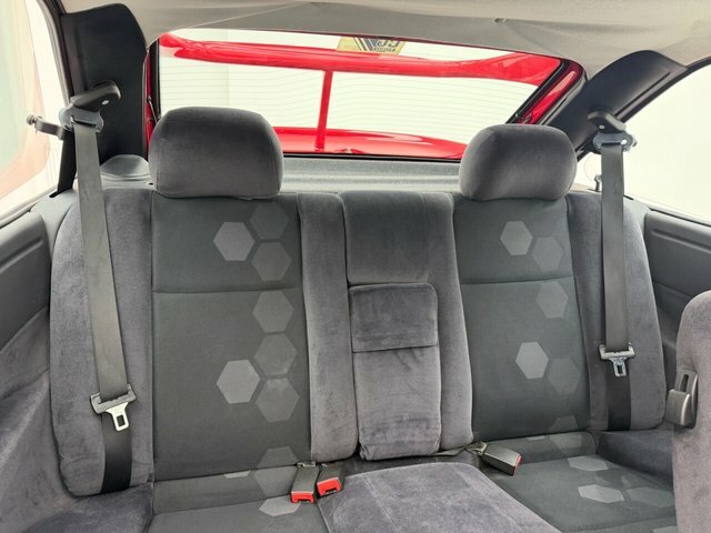 Ford Escort Calypso Red #10