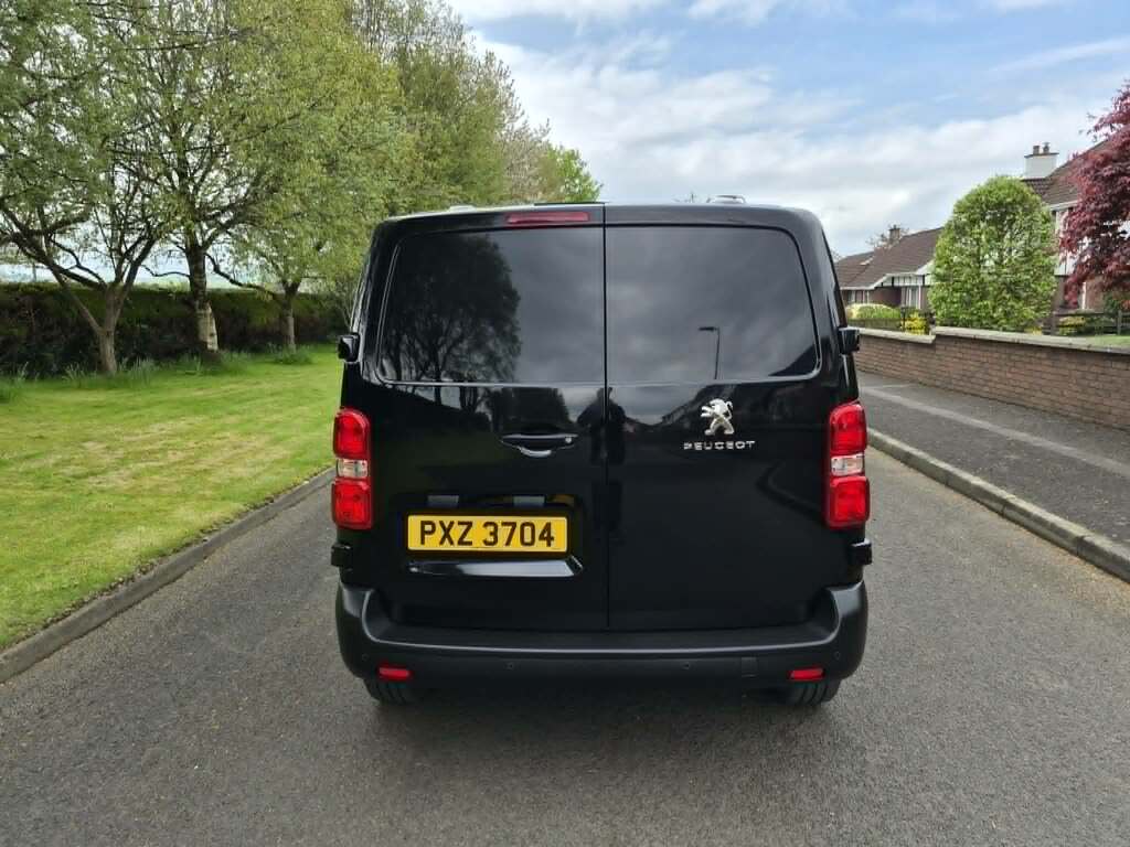 Peugeot Expert Prof Premium 2.0 B-hdi PXZ3704 Black #3
