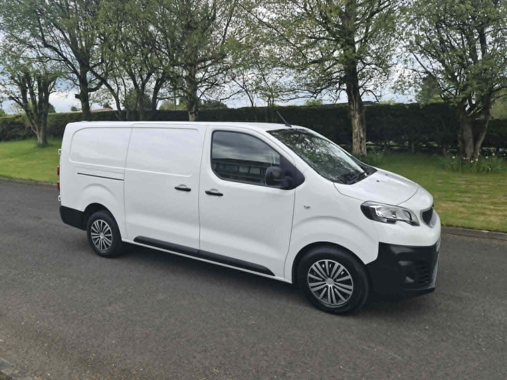 Peugeot Expert Professional 2.0 Bluehdi.....lwb White