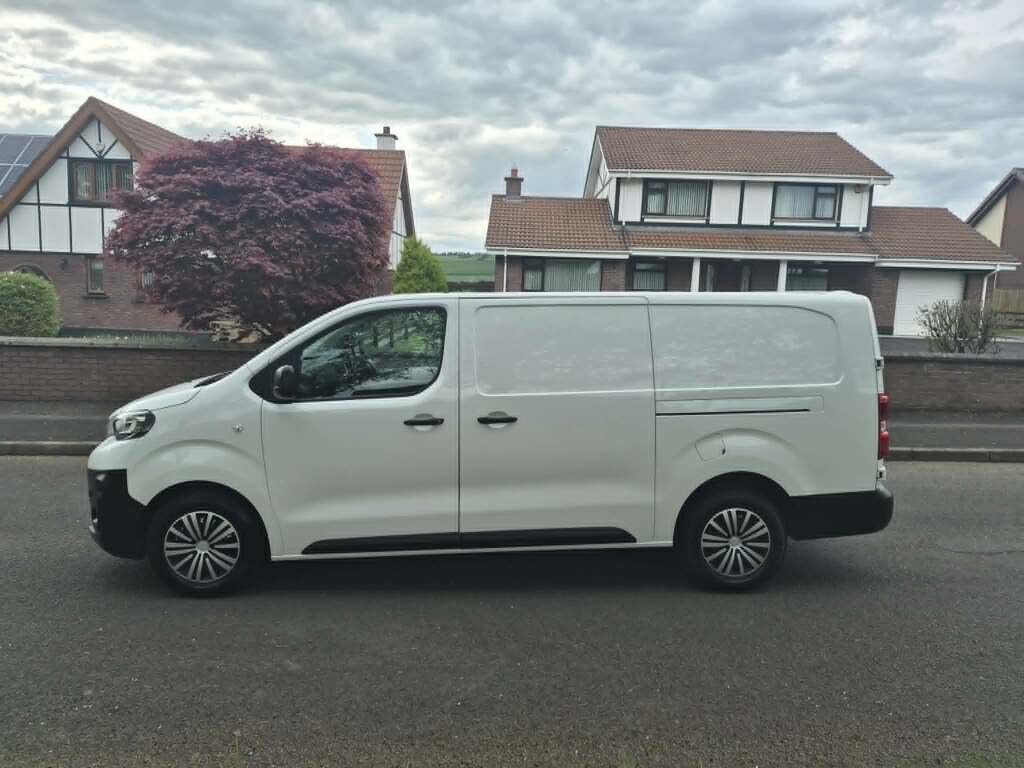 Peugeot Expert Professional 2.0 Bluehdi.....lwb WK71UNS White #2