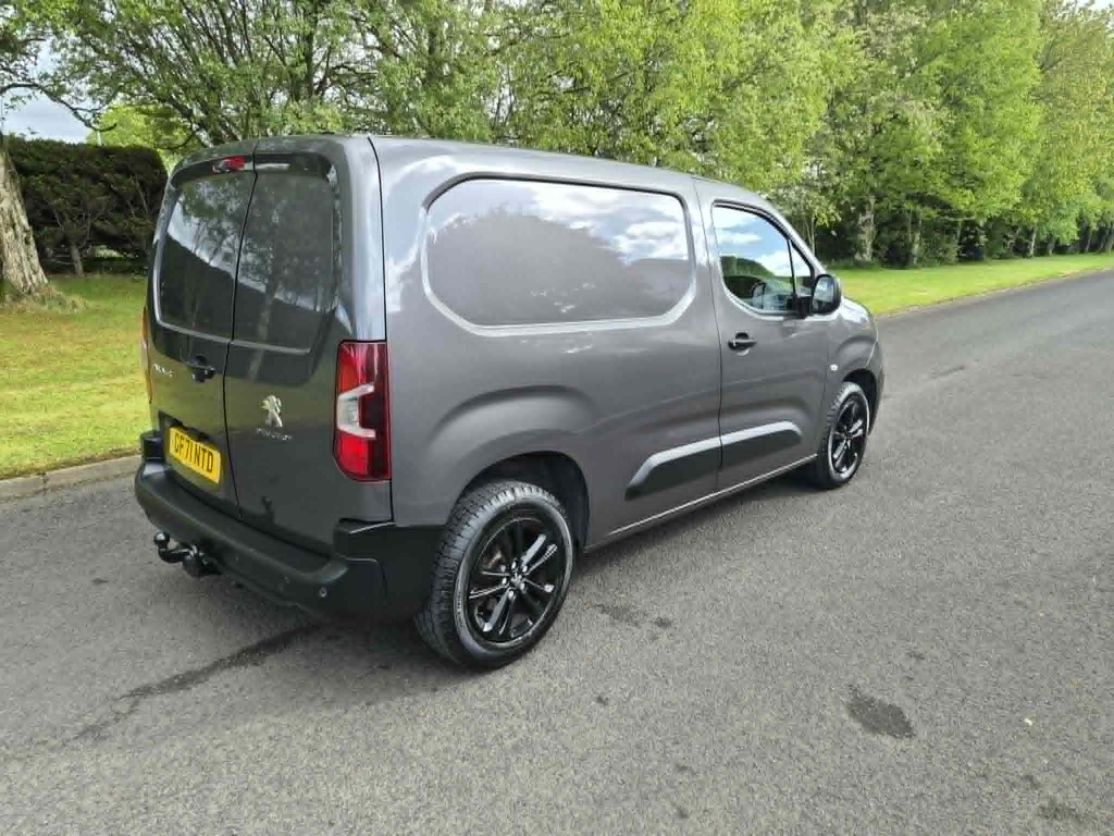 Peugeot Partner Professional 1.5Hdi Premium GF71NTD Grey #4