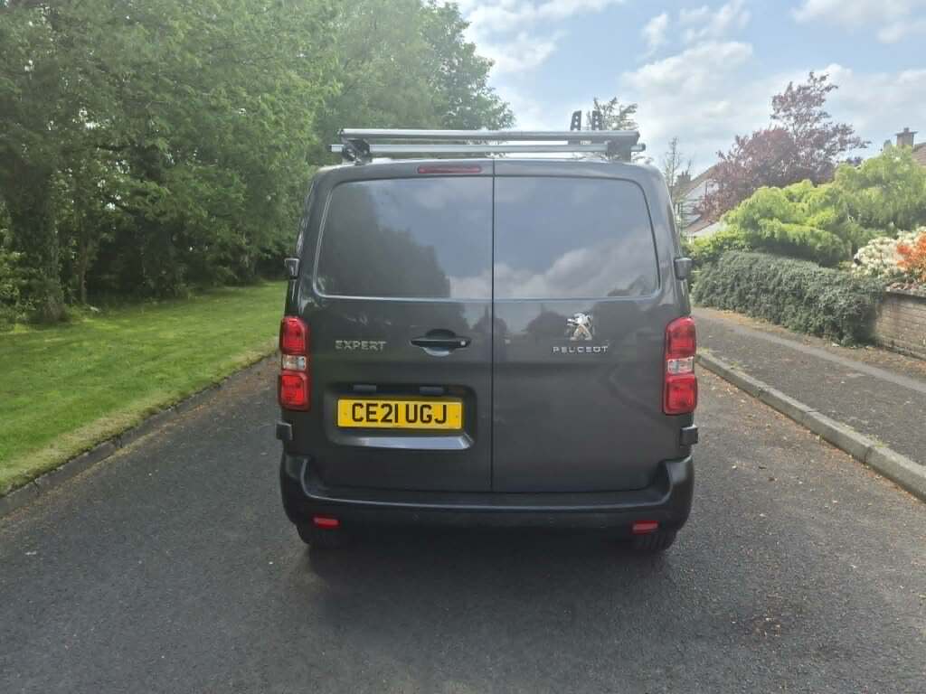 Peugeot Expert Professional 2.0 B-hdi CE21UGJ Grey #2