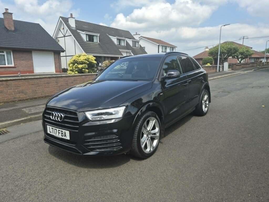 Audi Q3 2.0 Tdi S-line Plus Quattro LT17FBA Black #5