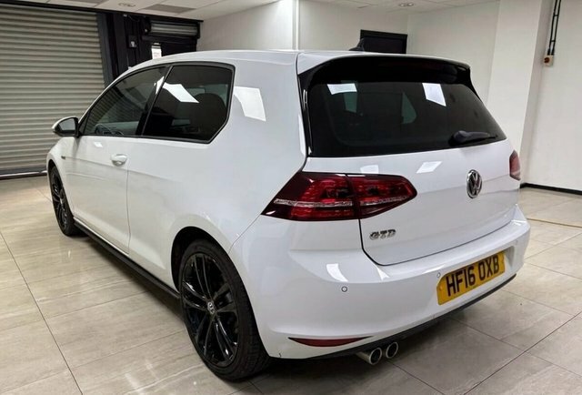 Volkswagen Golf 2016 2.0 Tdi Bluemotion Tech Gtd Hatchback Die HF16OXB White #4