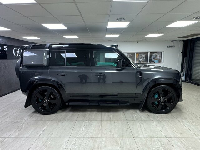 Land Rover Defender 2024 2.0 P400e 15.4Kwh X-dynamic Hse Suv Petro Grey #2