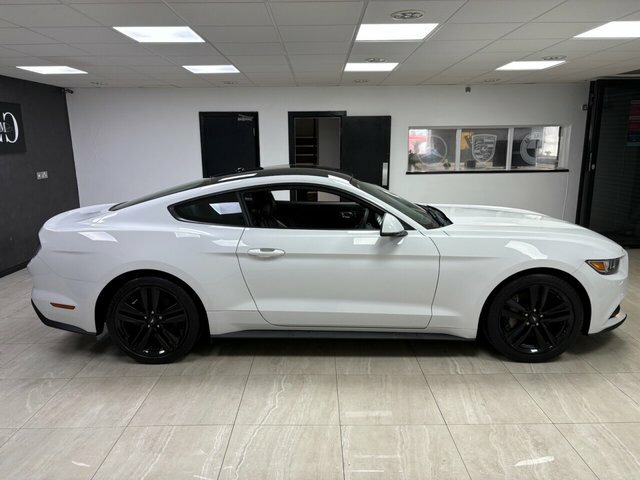 Ford Mustang 2018 2.3T Ecoboost Fastback Euro White #2