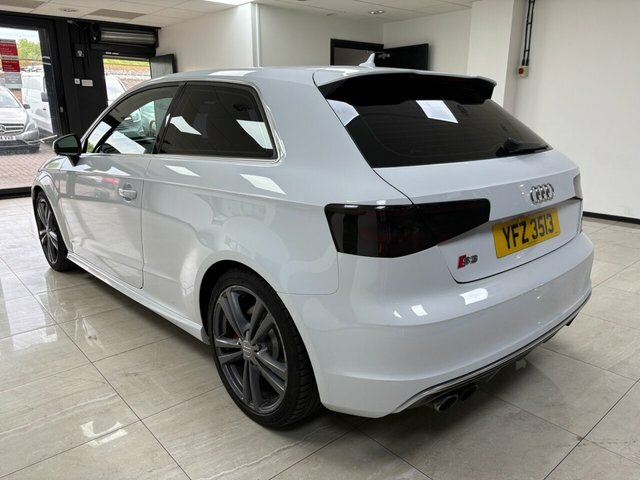 Audi S3 2014 2.0 Tfsi Hatchback S Tronic Quattr YFZ3513 White #5
