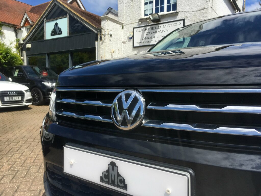 Volkswagen Tiguan 2.0 Tdi Match Suv Dsg Euro 6 Ss 150 LV69URX Black #4