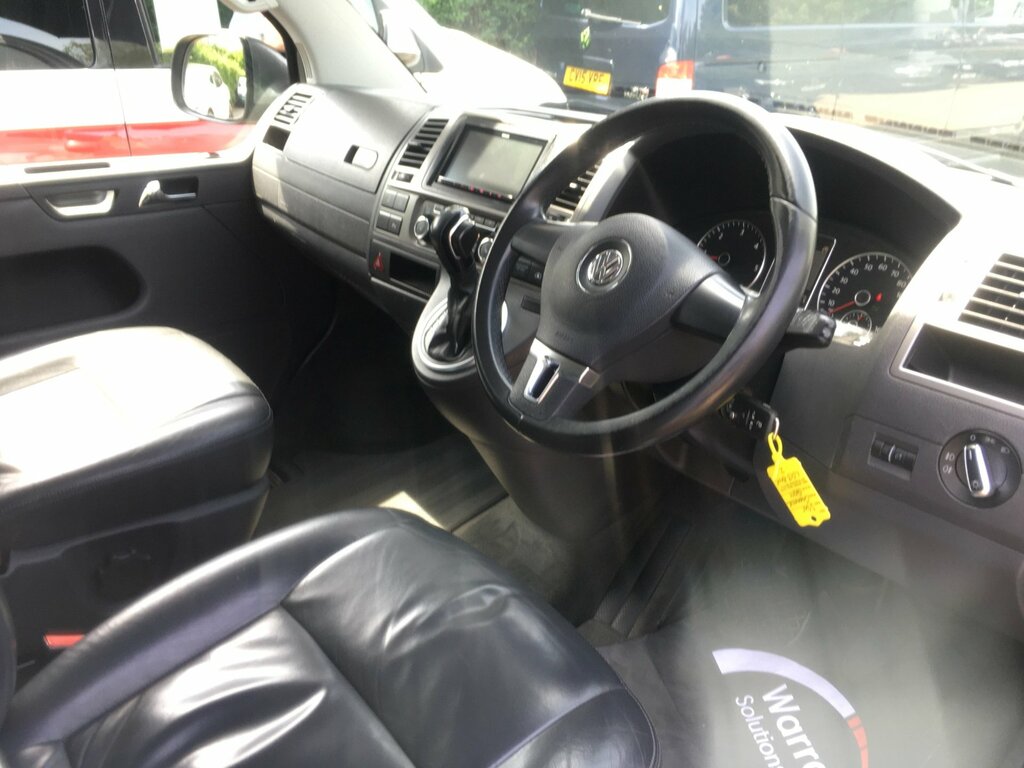 Volkswagen Caravelle Executive Red #21
