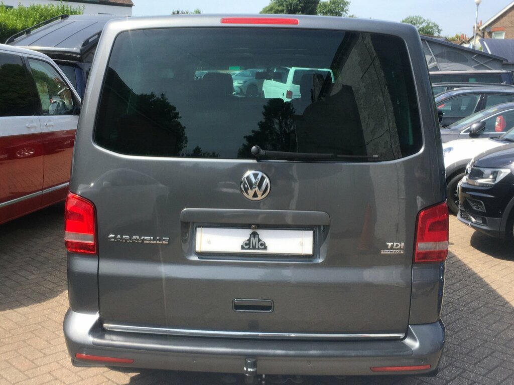 Volkswagen Caravelle Executive Red #10