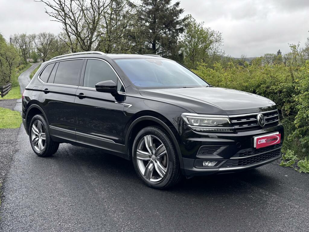 Volkswagen Tiguan Allspace Sel Black