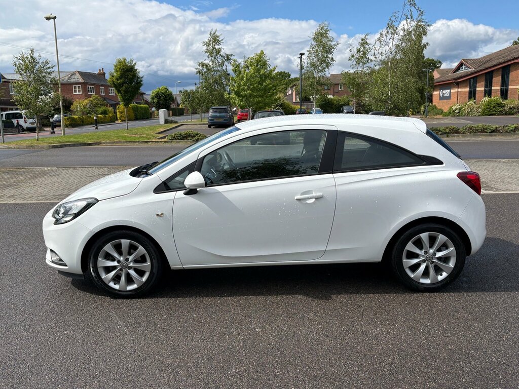 Vauxhall Corsa 1.4I Ecotec Energy Hatchback Easytronic HD17HPE White #4