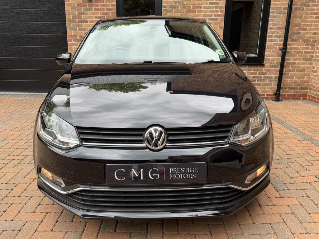 Volkswagen Polo Hatchback 1.2 Tsi Bluemotion Tech Match Euro 6 S S2CVA Black #2