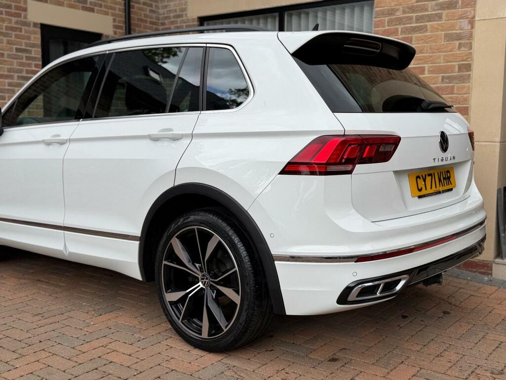 Volkswagen Tiguan Suv 2.0 Tsi R-line Dsg 4Motion Euro 6 Ss 2 CY71KHR White #3