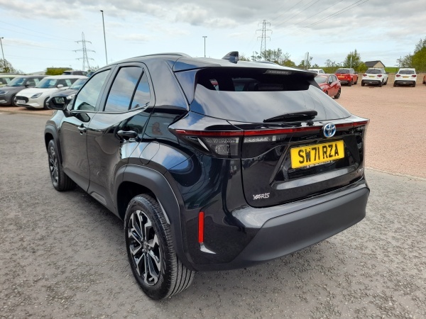 Toyota Yaris Cross 1.5 Hybrid Design Cvt SW71RZA Black #6