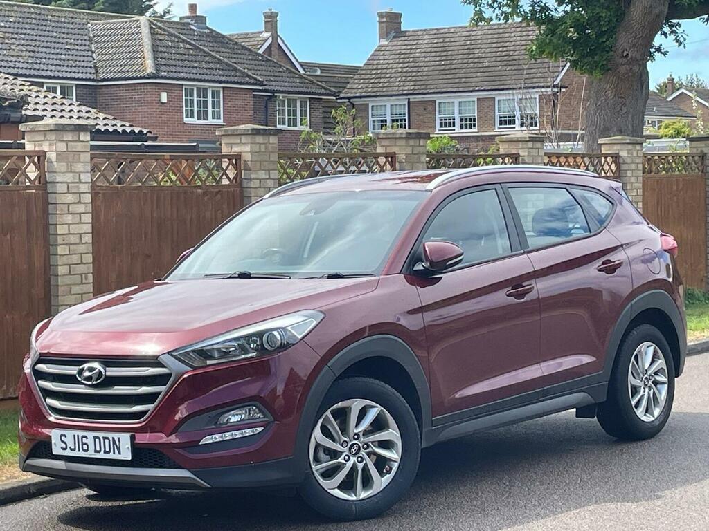 Hyundai Tucson 1.7 Crdi Blue Drive Se Euro 6 Ss 201516 Red