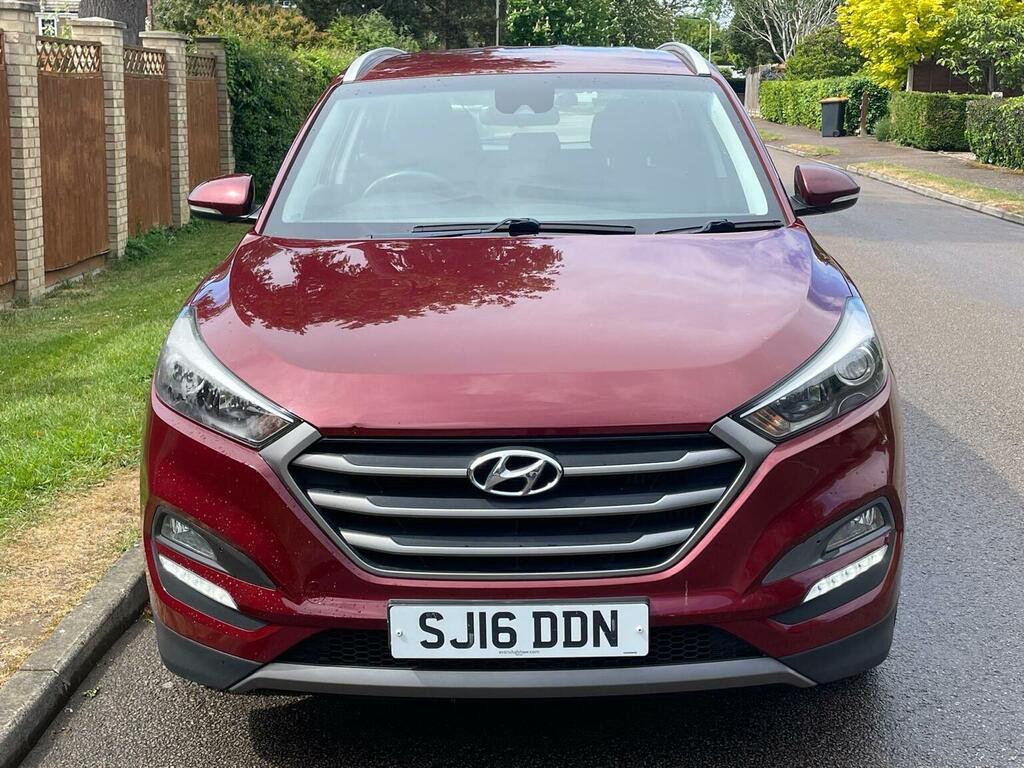 Hyundai Tucson 1.7 Crdi Blue Drive Se Euro 6 Ss 201516 SJ16DDN Red #3