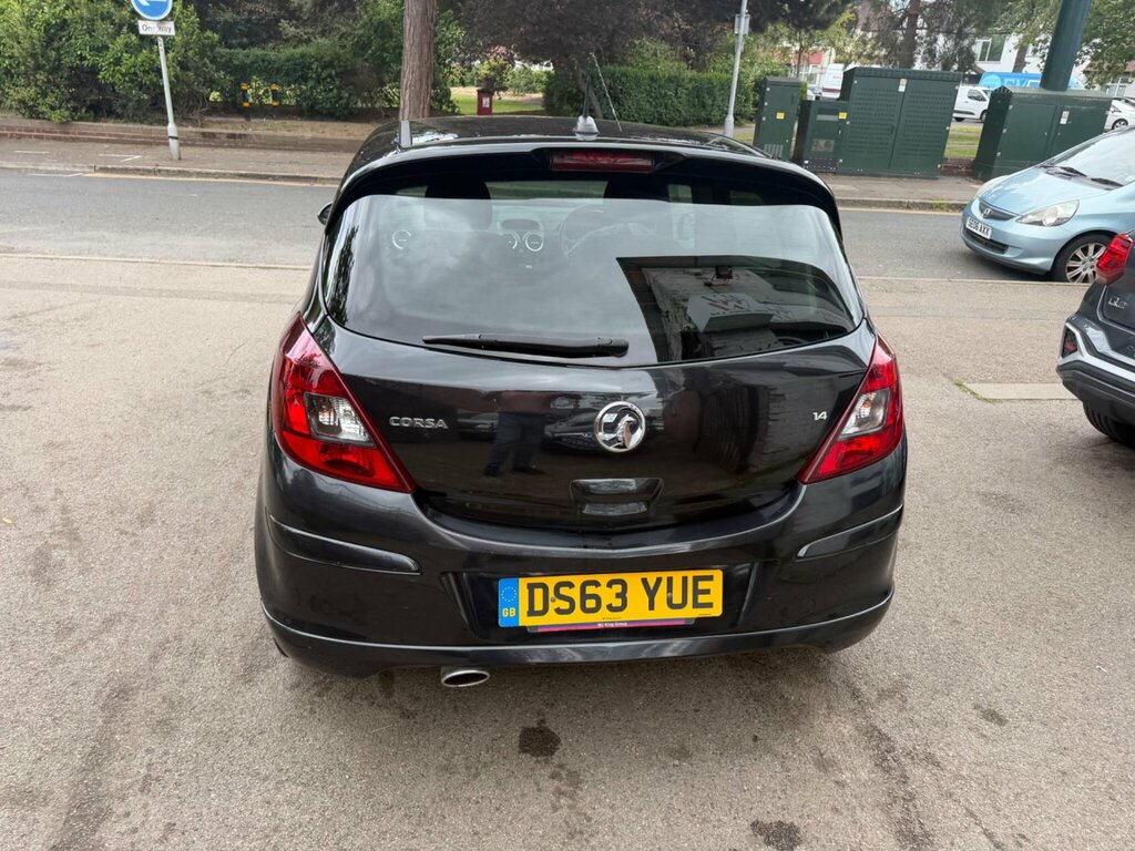 Vauxhall Corsa 1.4 16V Sri Euro 5 DS63YUE Black #3