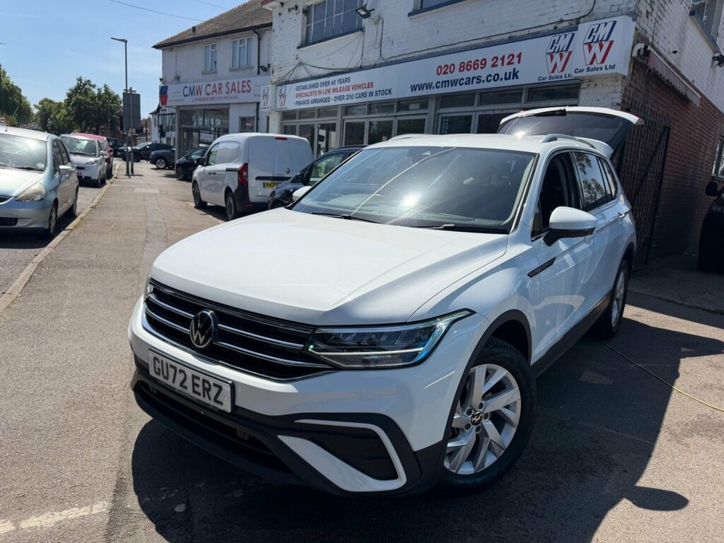Volkswagen Tiguan 1.5 Tsi Life Euro 6 Ss White