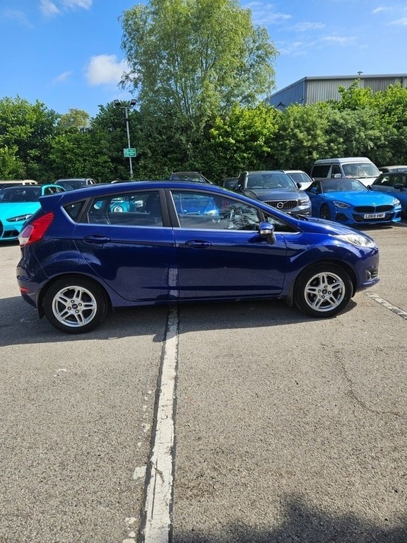 Ford Fiesta Zetec Blue