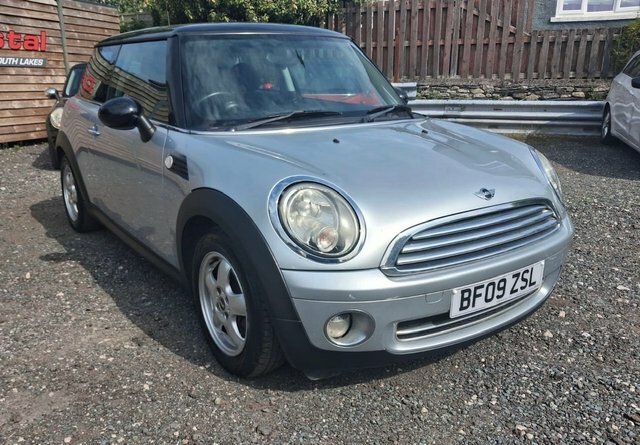 Mini Hatch 1.6 Cooper Hatchback Euro 4 120 Silver