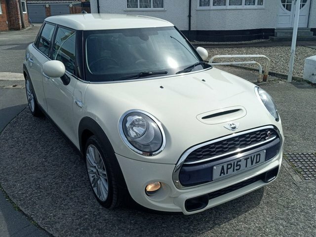 Mini Hatch 2.0 Cooper S Hatchback Euro 6 S AP15TVD White #2